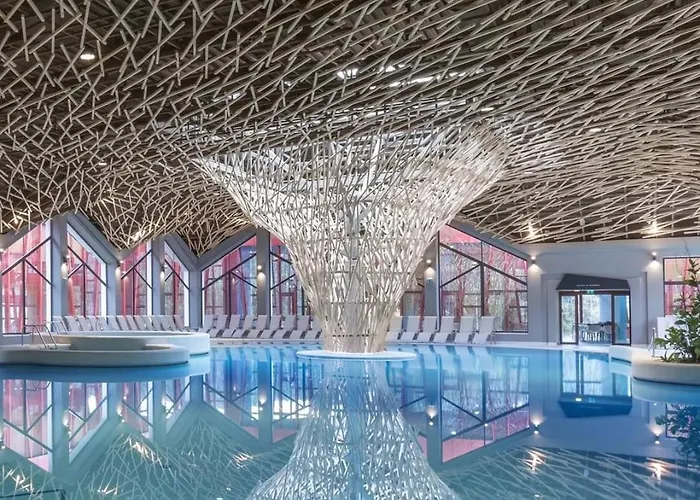 E79 Aqualuna Kamp Natura Card Not Included *